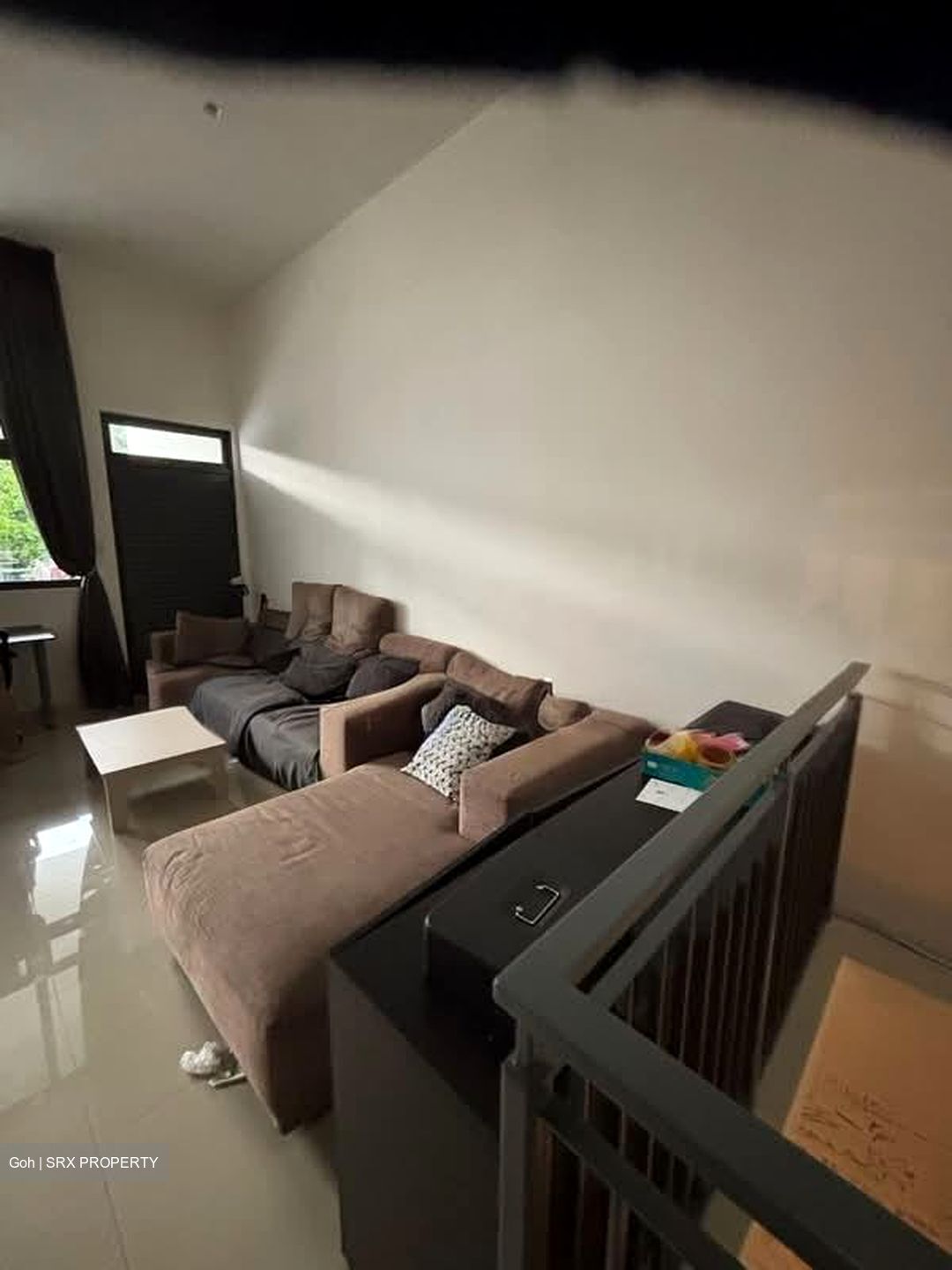 Sembawang Hills Estate (D20), Terrace #593929281